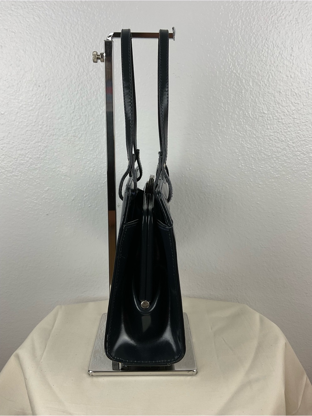Vintage 1960's Blue Dofan of France Hand Bag with Silver-Tone Hardware - Picture 2 of 11